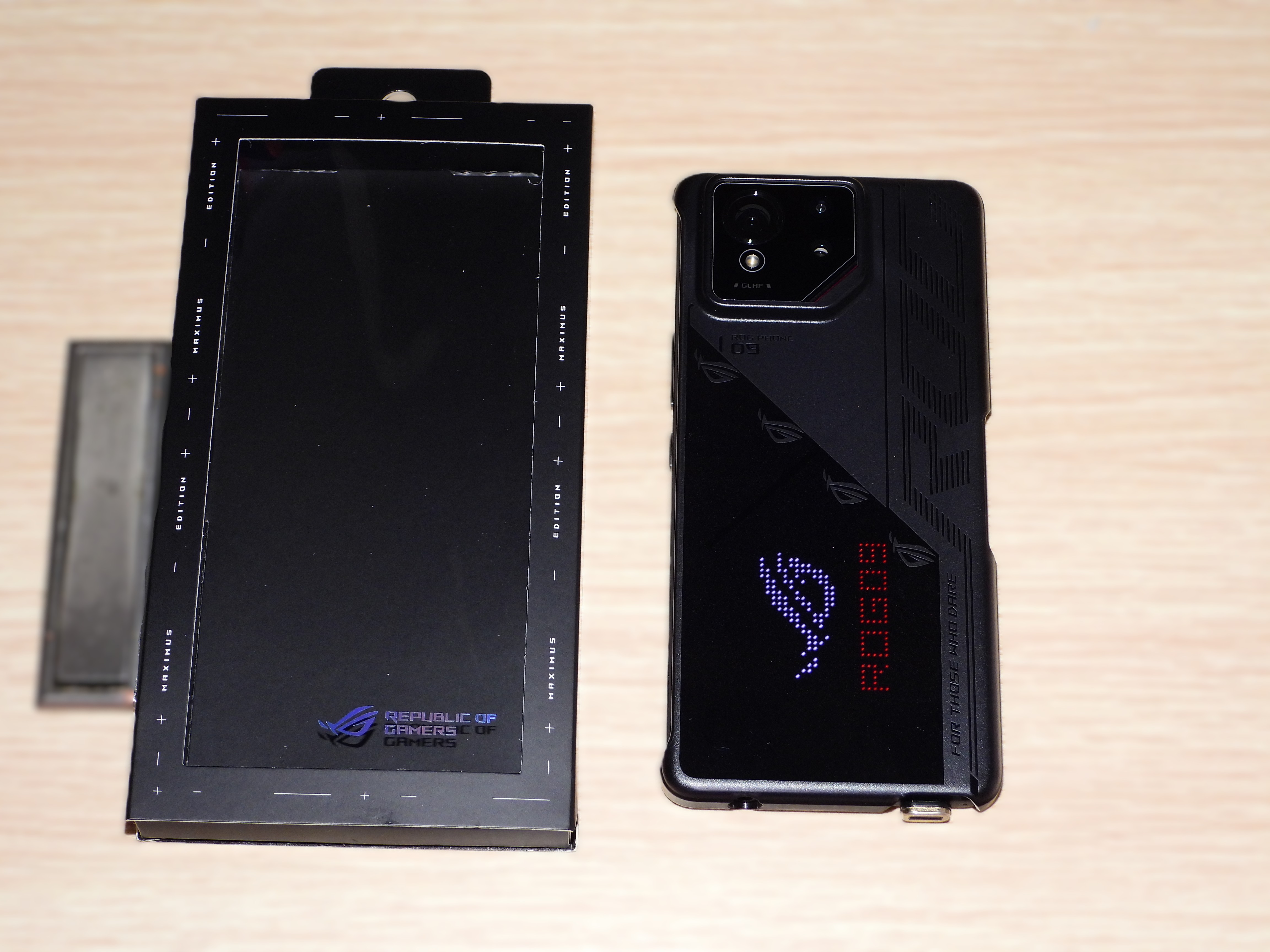 ゲーミングスマートフォン